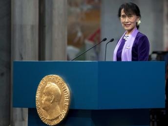 Miến Điện: Bà Aung San Suu Kyi kêu gọi hòa giải dân tộc