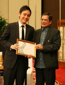 Bức xúc vì giải NETPAC được trao trong… hậu trường