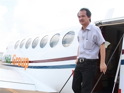 "Tôi không cho không ai cái gì"