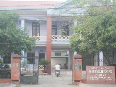 Mất chức vì chống tiêu cực