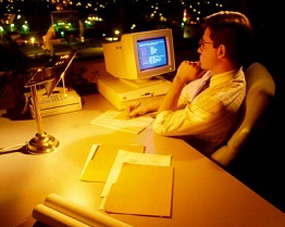 Người hay thức đêm dễ mắc bệnh ung thư