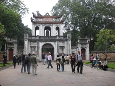 Văn Miếu - Quốc Tử Giám chưa được đầu tư xứng tầm