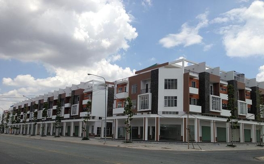 Bình Dương gian nan giải cứu BĐS: Quy hoạch xa rời thực tế