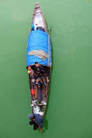 Cố đô Huế trong nắng vàng