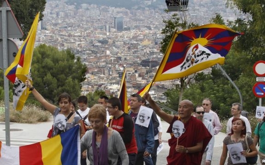 Tòa án Tây Ban Nha ra lệnh bắt cựu lãnh đạo TQ về cáo buộc diệt chủng