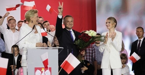 Kết quả bầu cử Tổng thống Ba Lan vòng 2 – Tổng thống đương nhiệm Andrzej Duda tái đắc cử