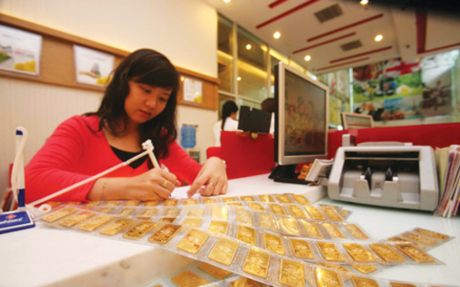 Ngân hàng khẩn trương đóng trạng thái vàng