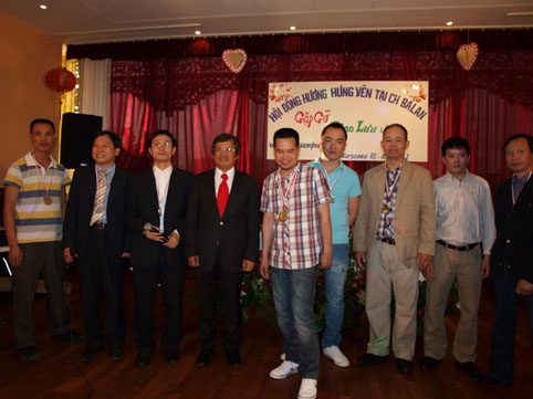 Hoạt động CĐ nhân ngày thống nhất đất nước 30-4 và ngày Quốc tế lao động 1-5.