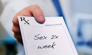 Khi bác sĩ kê đơn bằng sex
