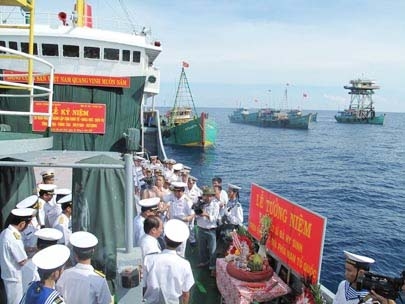 Ngày hội kỷ niệm 20 năm DK1: Rực ấm màu cờ giữa biển khơi