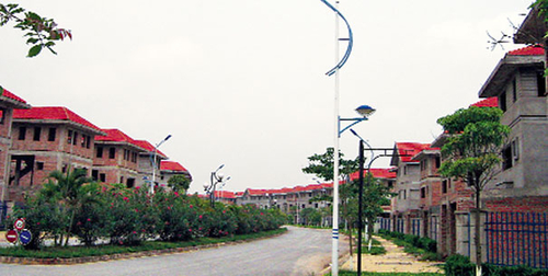 Hà Nội hàng trăm biệt thự... bỏ hoang