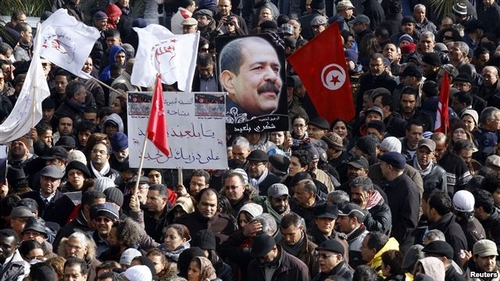 Dân Tunisia đưa tang lãnh đạo đối lập bị ám sát