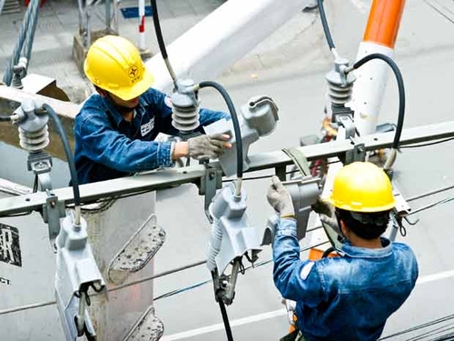 EVN thực nợ trên 9.000 tỉ đồng
