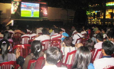 Nhiều sinh viên vỡ nợ sau World Cup