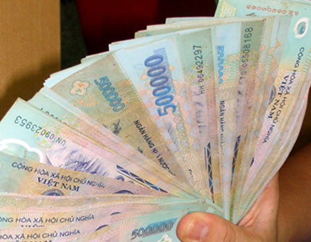 Muôn kiểu xoay vốn của doanh nghiệp