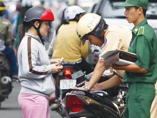 Đừng nhìn một chiều