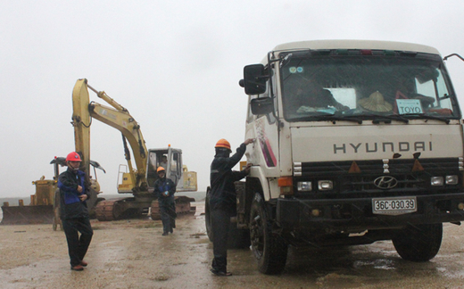 Dự án lọc dầu mọc khắp nơi: Thận trọng “vết xe đổ” thủy điện