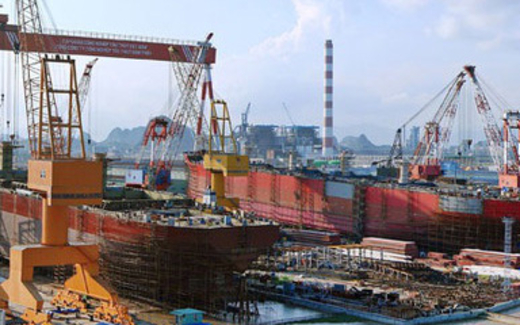 'Kinh tế Việt Nam đang tụt hậu ngày càng xa'