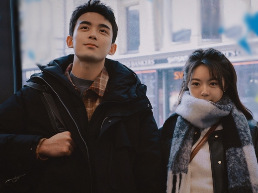 Tổng tài bá đạo - Long thần quyền uy - Hoa hạ: gây nghiện và công nghiệp tỷ đô