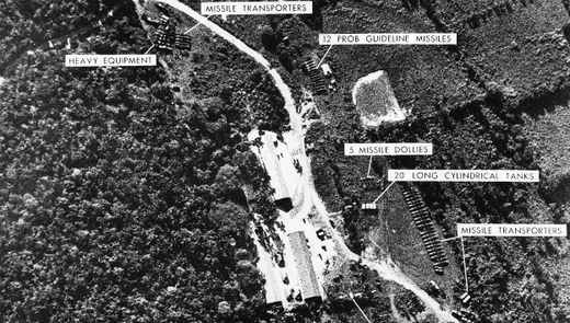 Khủng hoảng tên lửa Cuba (Cuban missile crisis)
