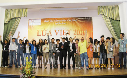 Để Lửa Việt cháy mãi