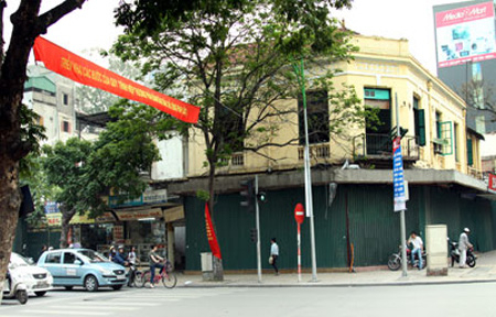 Dừng cưỡng chế khu nhà đòi 1 tỷ đồng/m2
