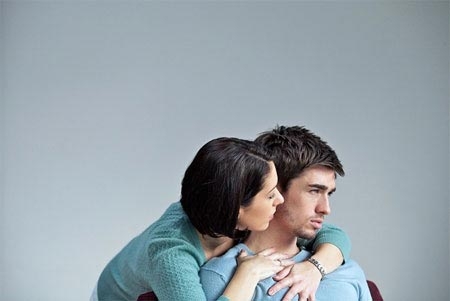 Khi chồng không hay nói