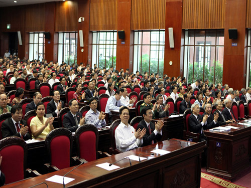 Quốc hội thông qua 13 dự luật