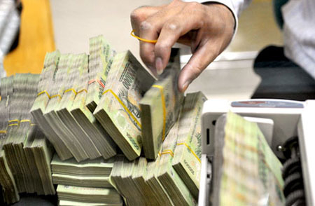 Độc chiêu câu khách của ngân hàng thời đói vốn