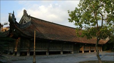 Bao giờ chúng ta sẽ phá đình làng?