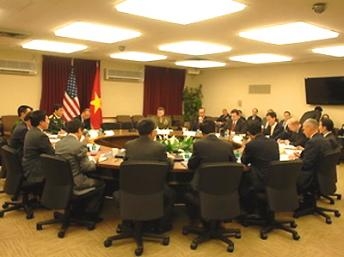 Mỹ và Việt Nam cùng kêu gọi tự do lưu thông hàng hải trên Biển Đông