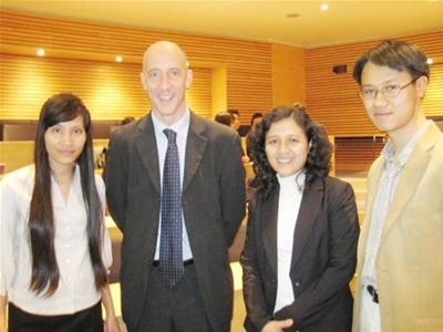 Chàng trai Hà Nội trở thành Giảng viên Đại học Oxford