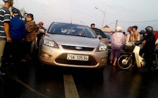 Tai nạn thì phải ở nội thành Hà Nội mới...cứu?