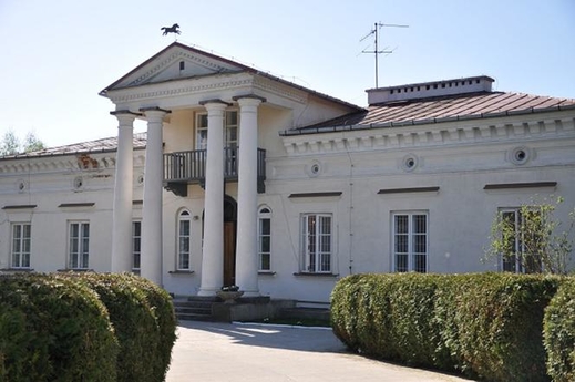 Một nhà dưỡng lão ở Tomczyce: coronavirus LAN KHỦNG KHIẾP. Không có người chăm sóc, y tá nhiễm bệnh!