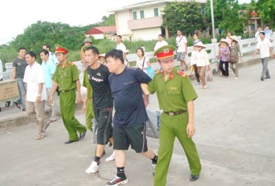 Những cuộc giải cứu nghẹt thở