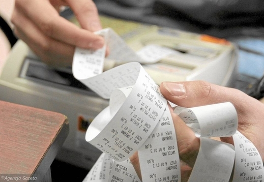 Lộ diện bí mật về VAT của đảng PiS. Đồ thị này cho ta thấy tất cả