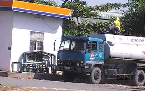 Kinh hoàng “công nghệ” xăng dỏm - Kỳ 2