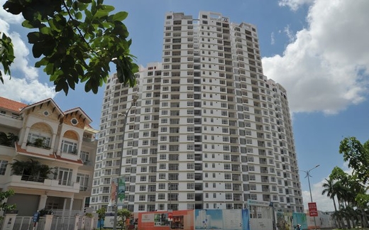 Địa ốc thêm hình thức hút khách