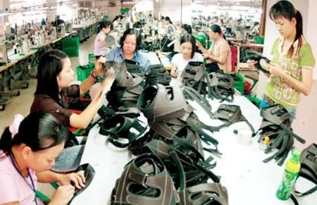 Tồn kho cao, DN suy kiệt: Chưa lo đình trệ kinh tế?