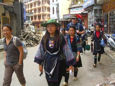 Sa Pa và chuyện những đứa trẻ "thích kiếm tiền"