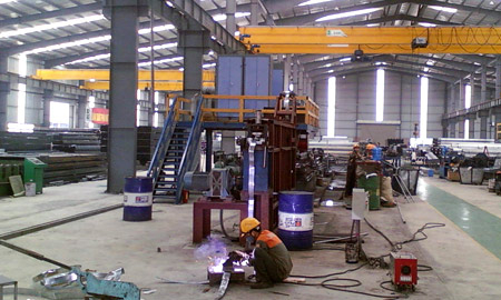 Tránh xa 2.255 DN Trung Quốc lạc hậu