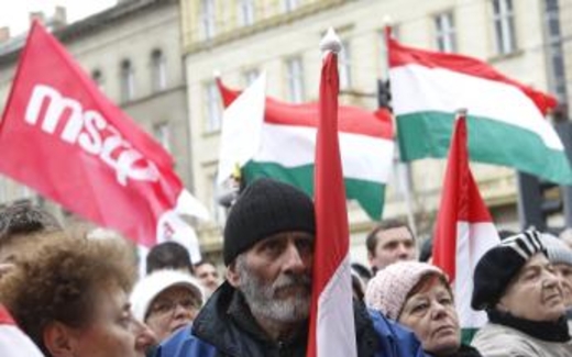 Hungary thông qua tu chính Hiến pháp lần thứ tư, dư luận dậy sóng