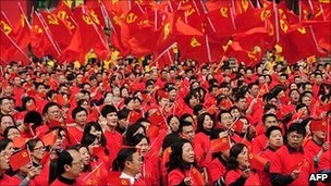 Truyền hình TQ 'tạm ngưng' phim gay cấn