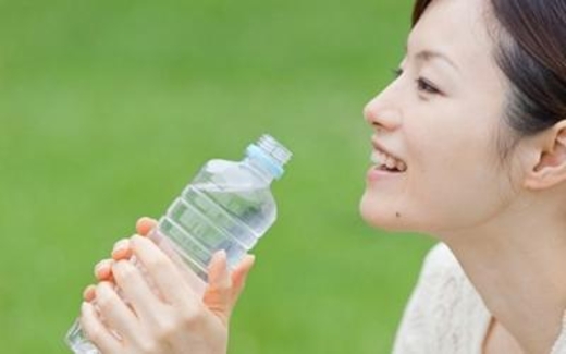 9 cách đơn giản giúp giảm cơn đau đầu