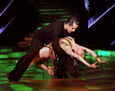 Nét khác biệt trong “Bước nhảy hoàn vũ”