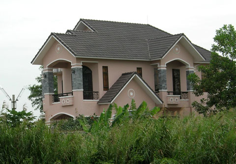 Quan đánh cờ vừa được tặng danh hiệu 'chiến sĩ thi đua'