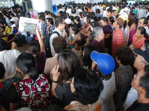 Khổ vì vé máy bay ảo