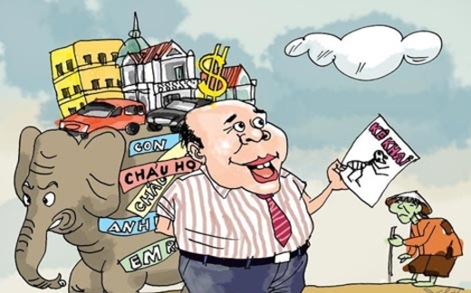 Ấn tượng trong tuần: 'Tim đường', miệng quan và các 'fan hâm mộ'...