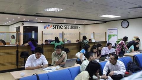 'Thuốc bổ' không cứu nổi đại gia chứng khoán