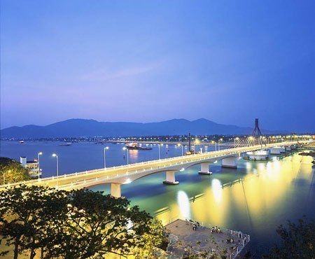 Đà Nẵng: Hụt ngân sách, hết tiền trả lương